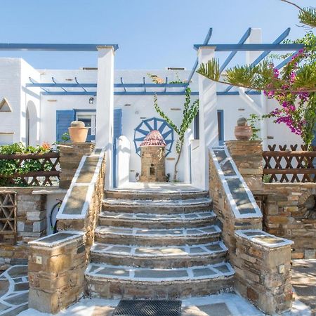 Ferienwohnung Θἔρως Tínos Exterior foto