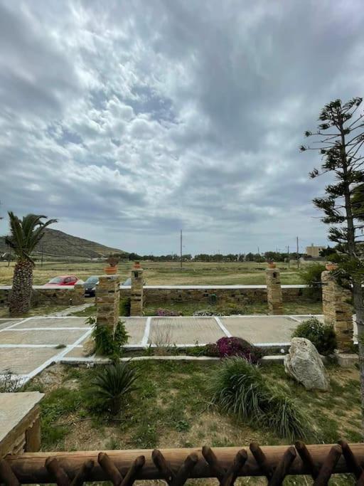 Ferienwohnung Θἔρως Tínos Exterior foto